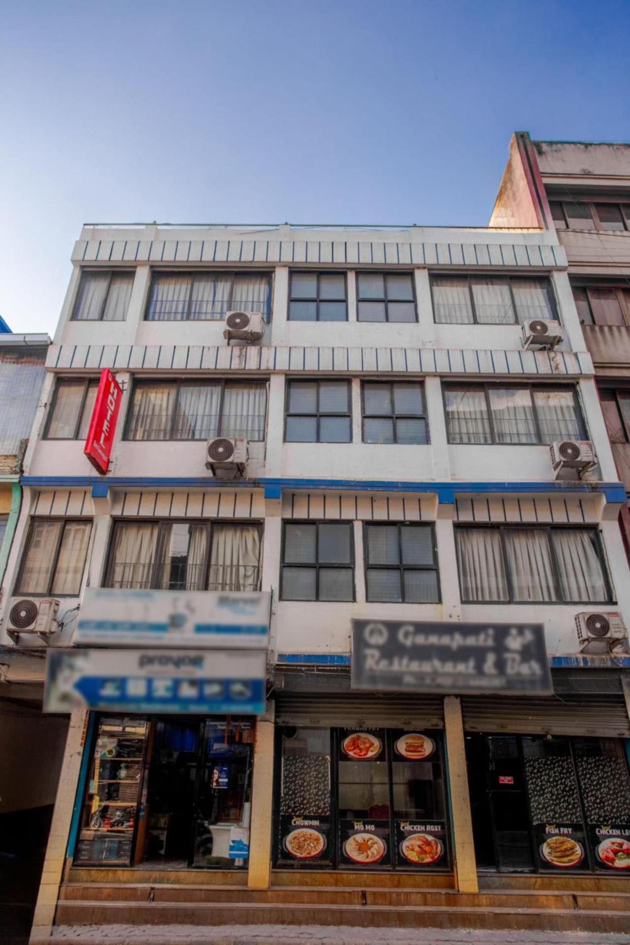 Oyo 808 Hotel Om Ganapati Pvt Ltd Katmandu Eksteriør billede